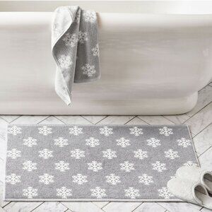 Pottery Barn Snowflake Bath Mat